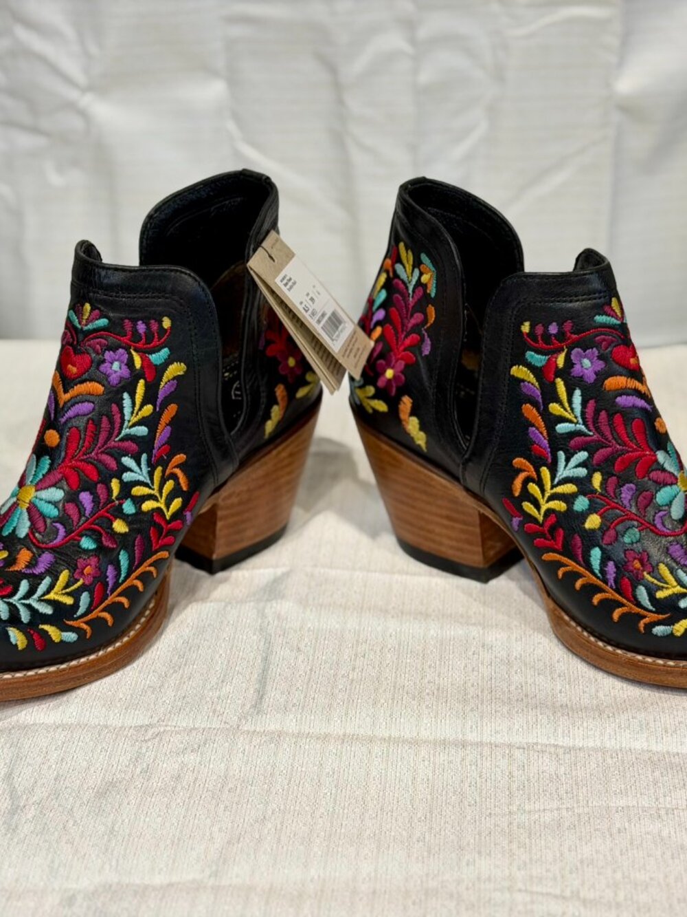 Ariat Women's Dixon Floral Brooklyn Size 8.5 - Picture 9 of 10